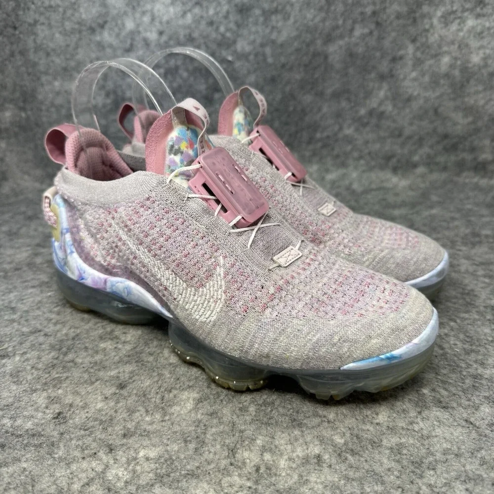 Nike‎ Air VaporMax Flyknit Shoes Womens Size 7.5 Pink Athletic Trainers Sneakers